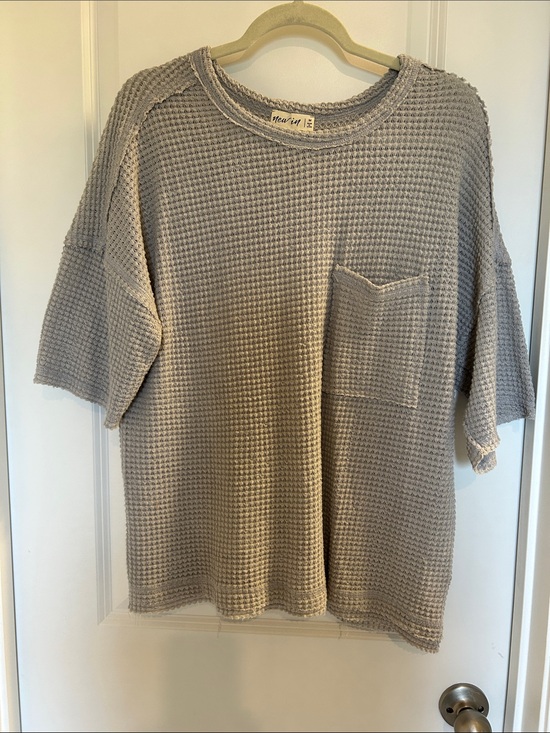 new in Tops - Waffle-Knit Pocket Short-Sleeve Top - Light Taupe